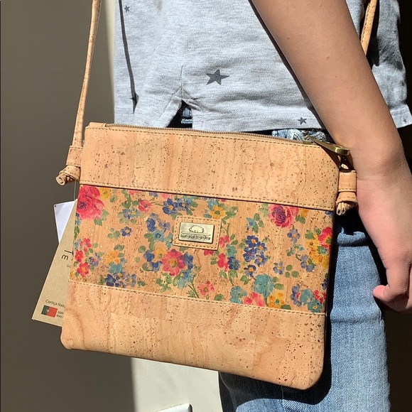 Montado Handbags - NWT Montano VEGAN fashion revolution crossbody bag